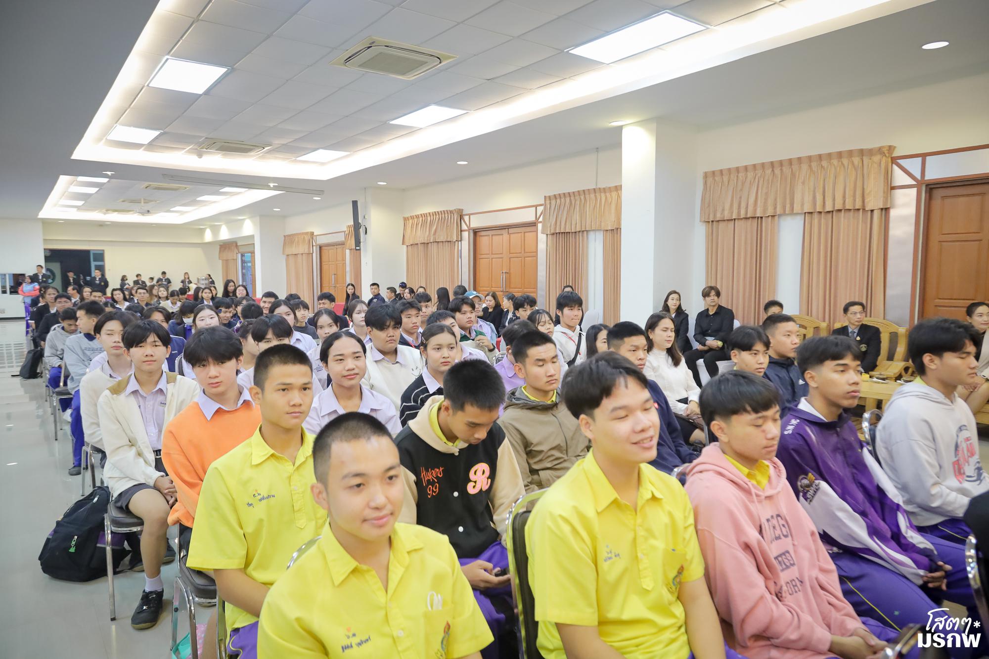 41. กิจกรรมส่งเสริมการเรียนรู้ ณ มหาวิทยาลัยราชภัฏกำแพงเพชร แม่สอด