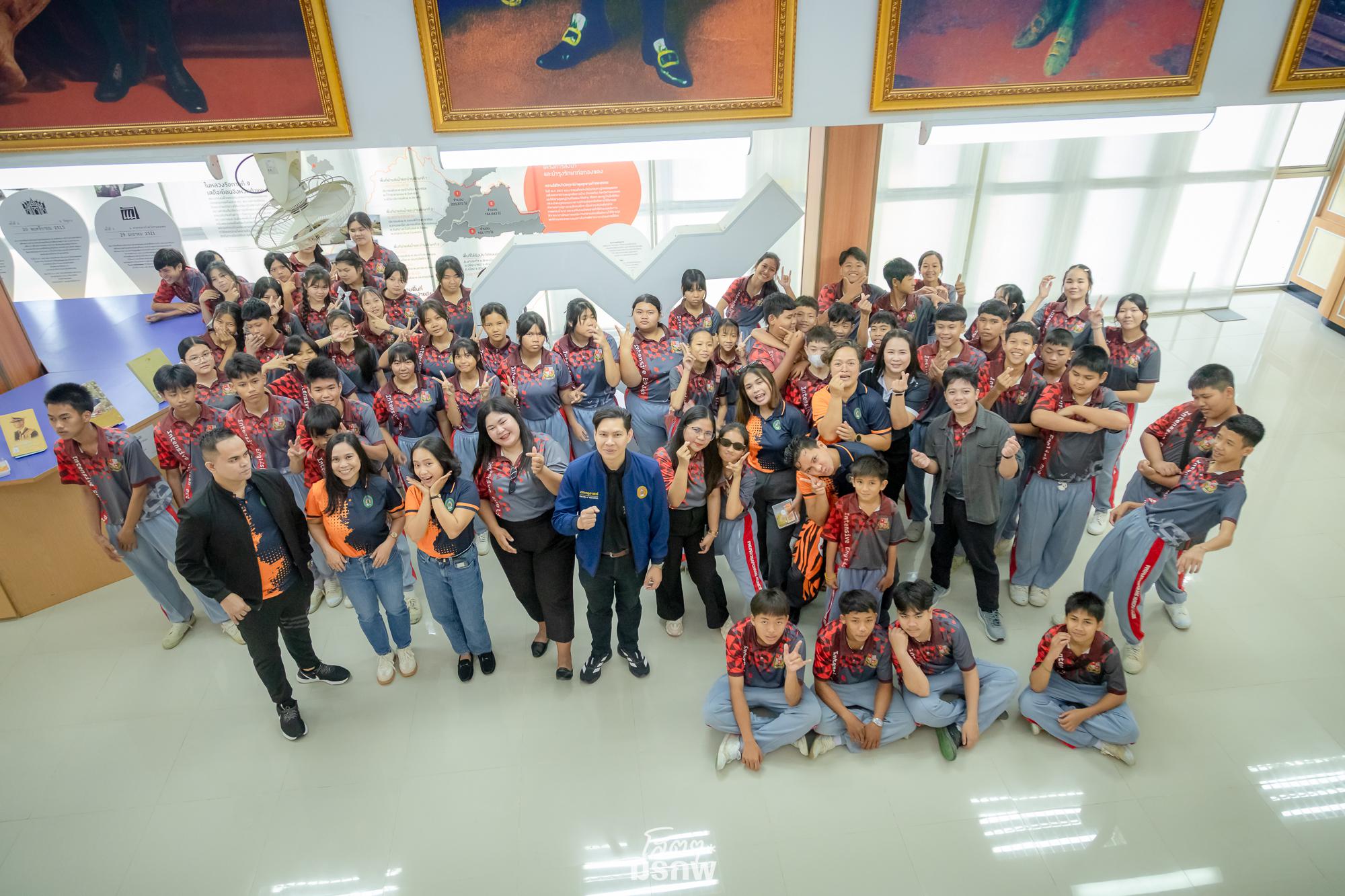 49. ต้อนรับคณะศึกษาดูงานโรงเรียนเทศบาลโพธิ์ประทับช้างวิทยาลัย จังหวัดพิจิตร