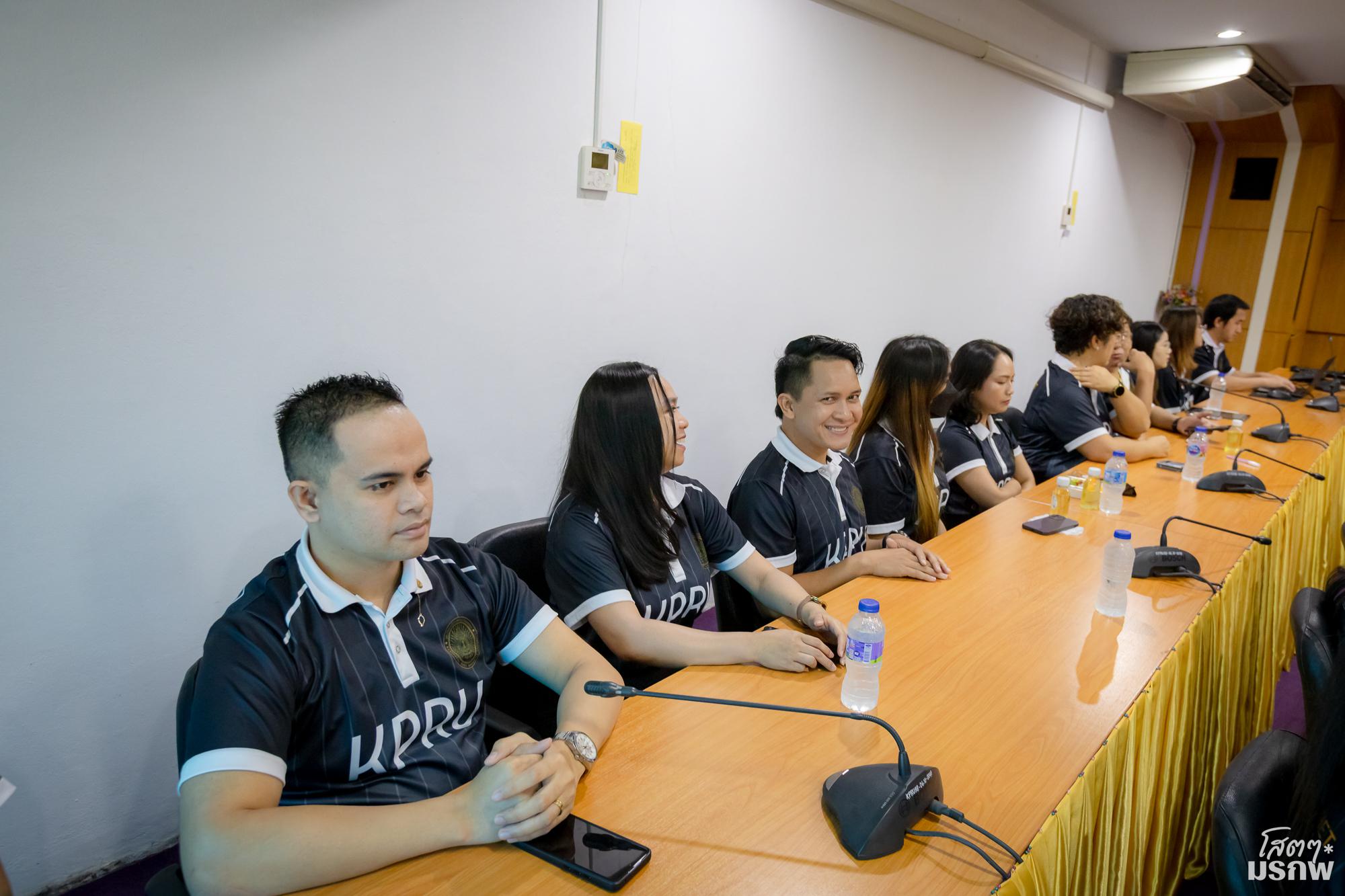 72. ต้อนรับคณะศึกษาดูงานสำนักวิทยบริการและเทคโนโลยีสารสนเทศ มหาวิทยาลัยราชภัฏกาญจนบุรี