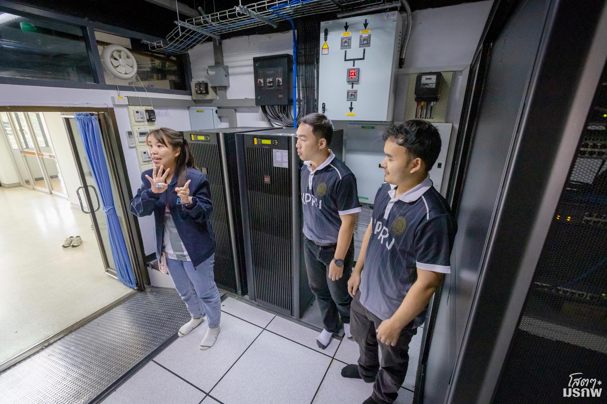 86. ต้อนรับคณะศึกษาดูงานสำนักวิทยบริการและเทคโนโลยีสารสนเทศ มหาวิทยาลัยราชภัฏกาญจนบุรี