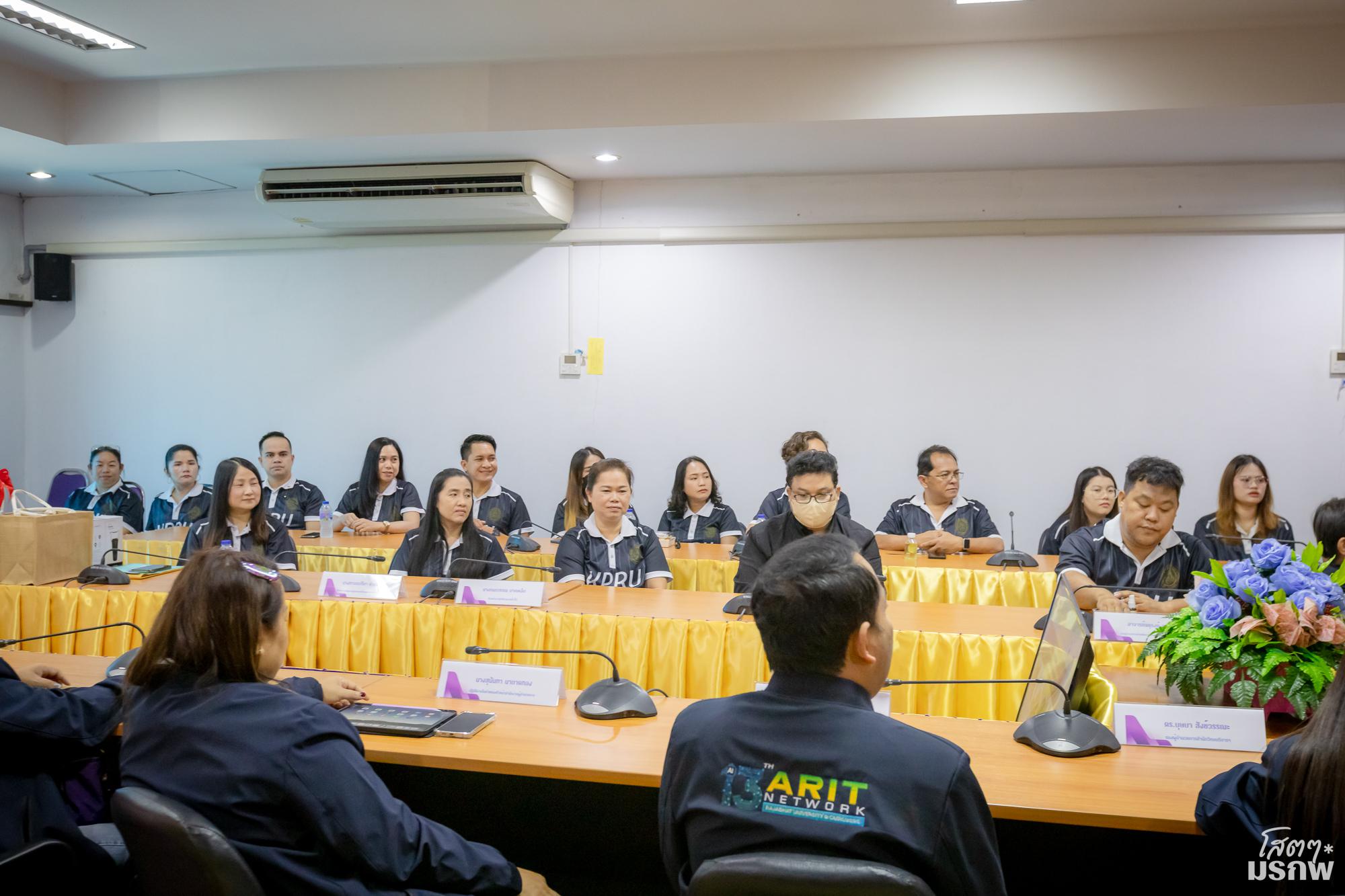 87. ต้อนรับคณะศึกษาดูงานสำนักวิทยบริการและเทคโนโลยีสารสนเทศ มหาวิทยาลัยราชภัฏกาญจนบุรี