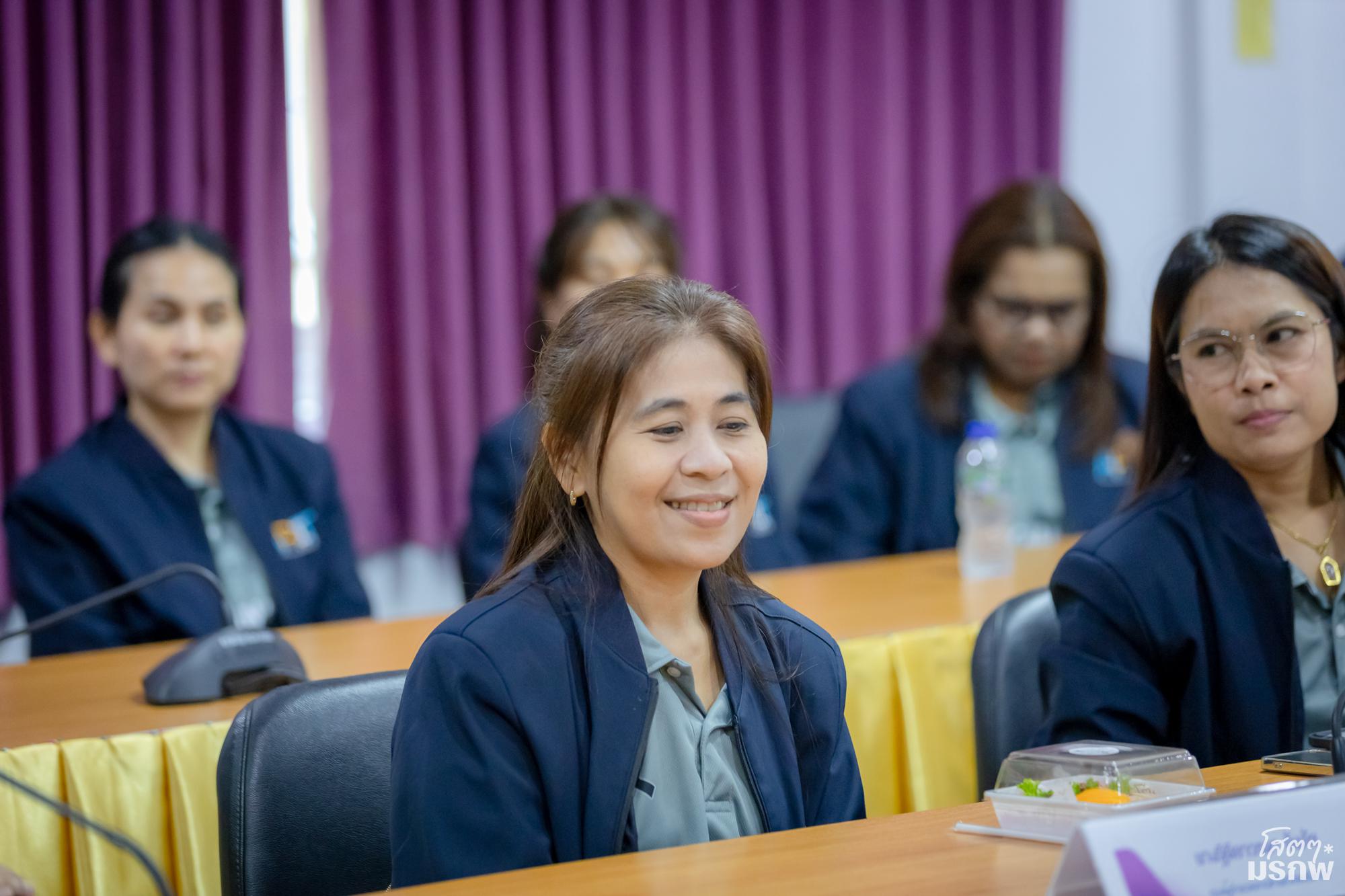 88. ต้อนรับคณะศึกษาดูงานสำนักวิทยบริการและเทคโนโลยีสารสนเทศ มหาวิทยาลัยราชภัฏกาญจนบุรี