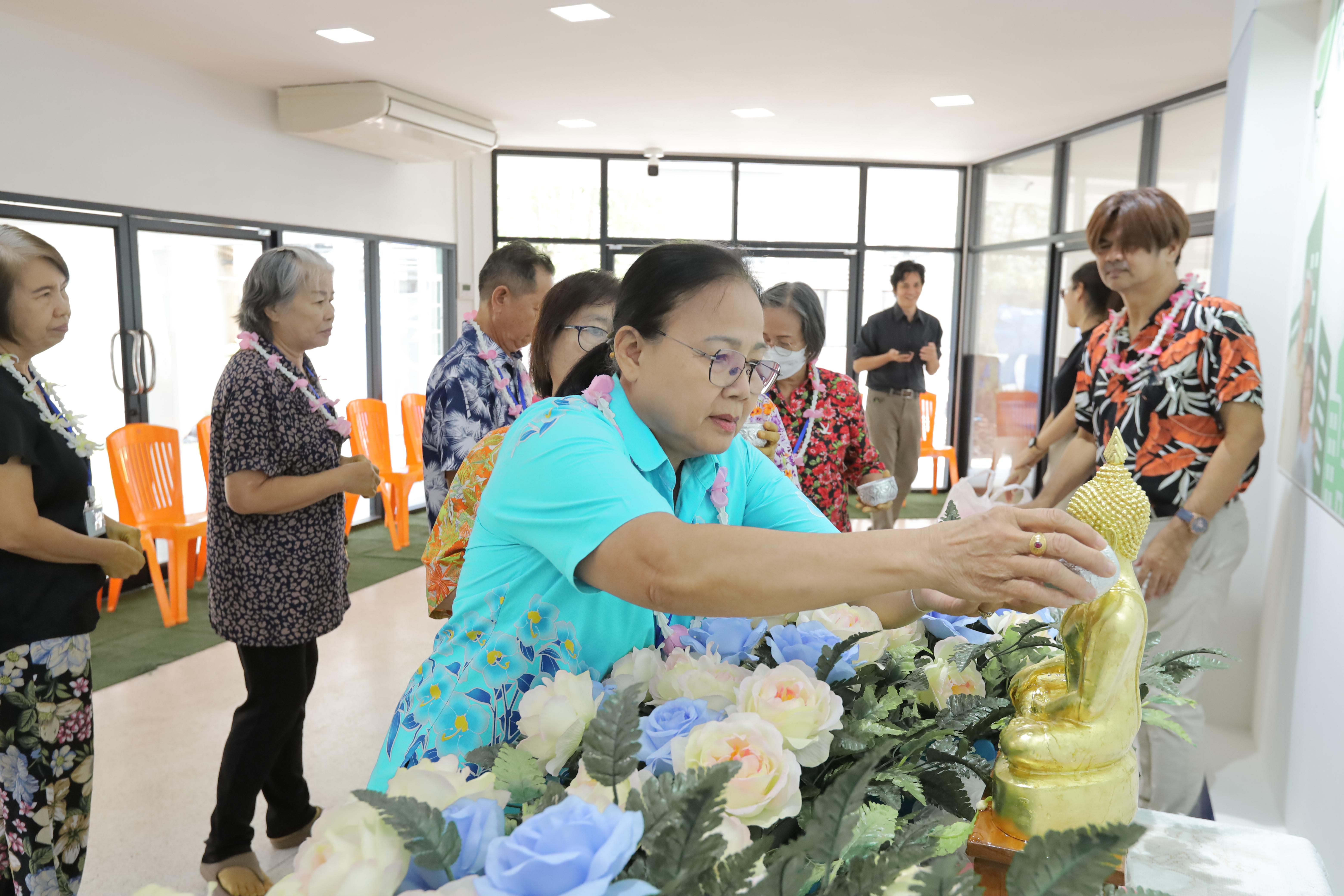 27. กิจกรรมส่งเสริมและดูแลสุขภาพผู้สูงอายุ ครั้งที่ 2/2569