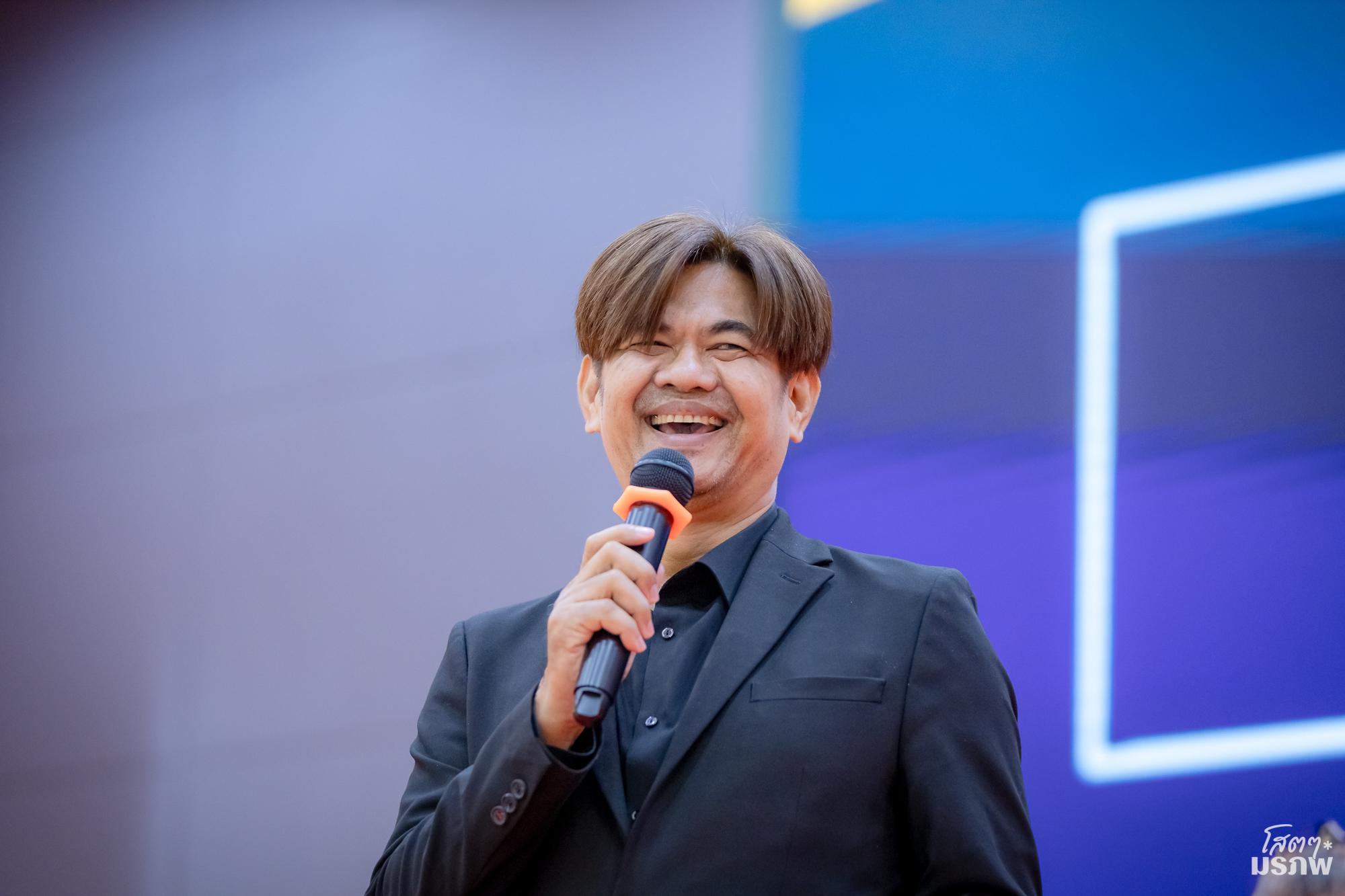 44. กิจกรรมปฐมนิเทศนักศึกษาใหม่ ปี 2569 สุดคึกคัก ชูธีม "FLOWERS BLOOMED" พร้อมสร้างสีสันวันแรกด้วยแฟชั่น "ชุดนักเรียน" ย้อนวัยใส