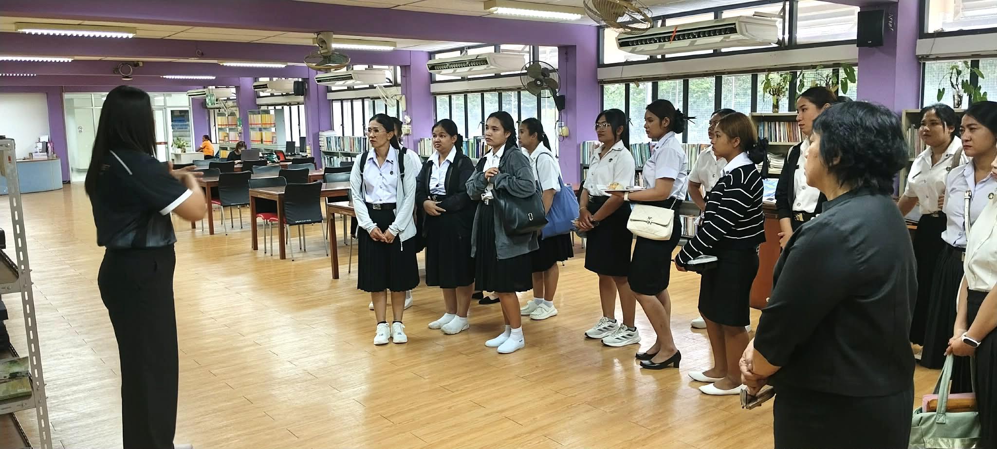 4. แนะนำสำนักวิทยบริการและเทคโนโลยีสารสนเทศ วันที่ 12 มิถุนายน 2569