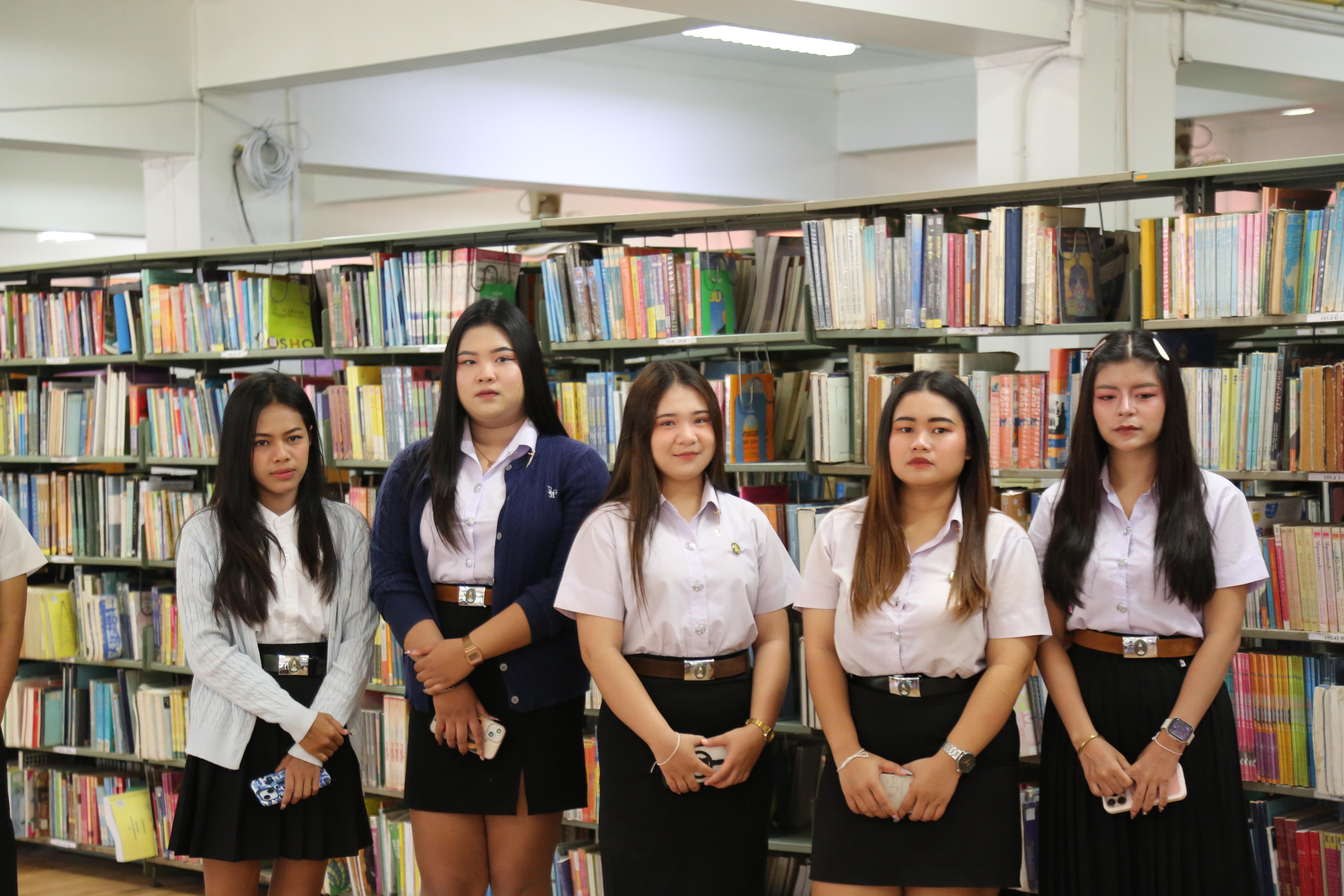 3. แนะนำสำนักวิทยบริการและเทคโนโลยีสารสนเทศ ให้กับนักศึกษาสาขาวิชาบริหารธุรกิจ รหัสหมู่เรียน 6914204/6914302