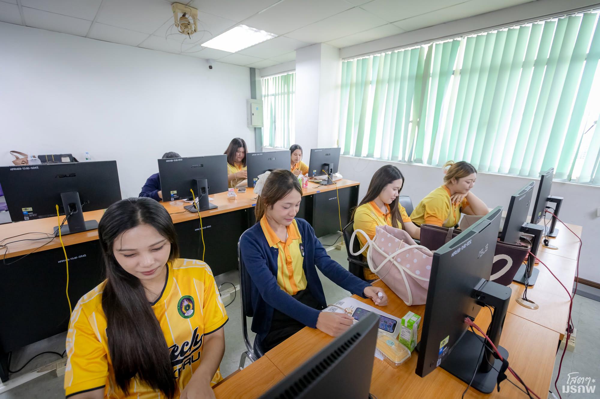8. อบรมเชิงปฏิบัติการ AI เพื่อการจัดการสารสนเทศ การเขียนบรรณานุกรม และการจัดทำดัชนี