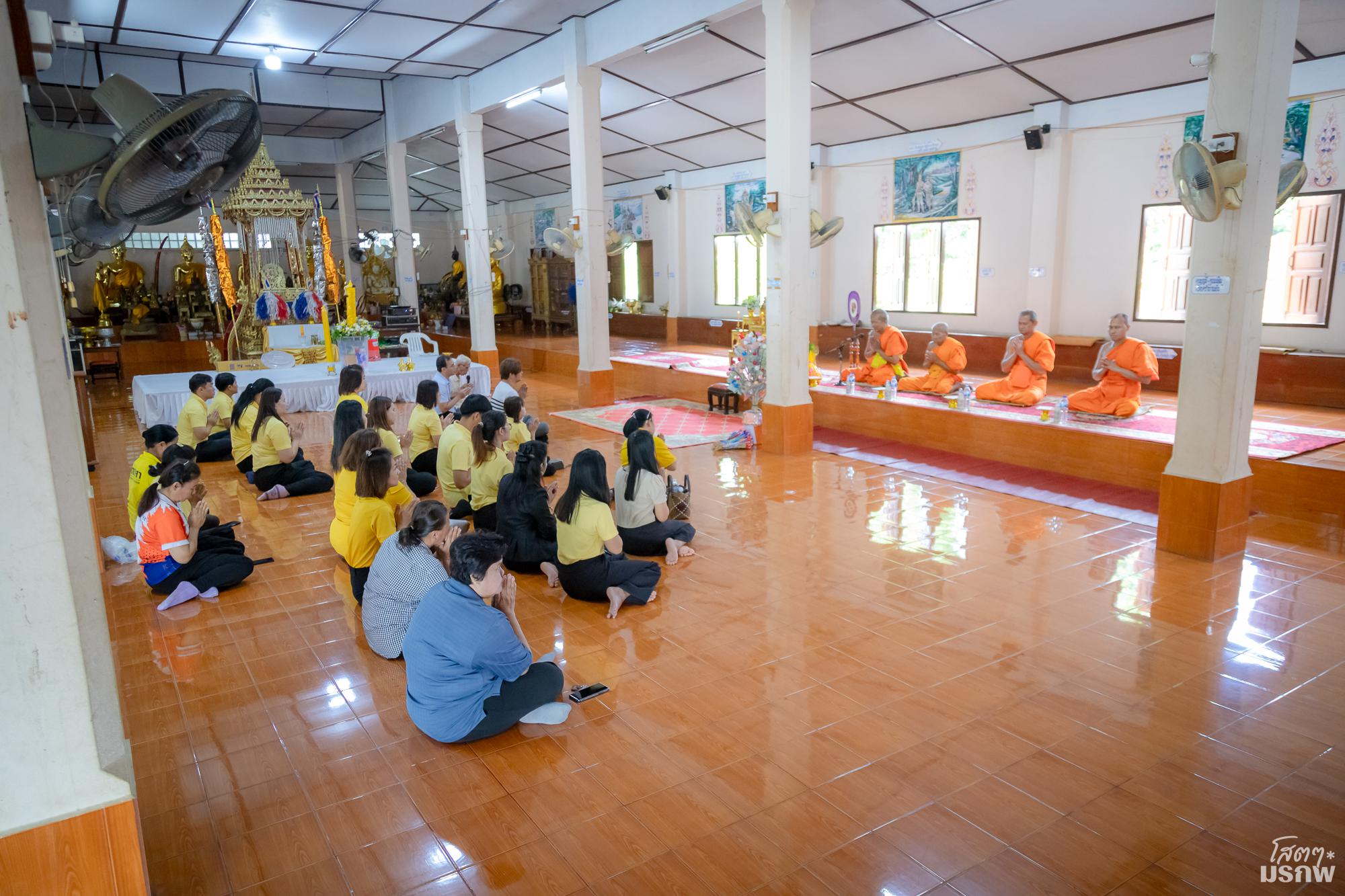 62. กิจกรรมถวายเทียนพรรษา ผ้าอาบน้ำน้ำฝน พร้อมถวายผ้าป่า เนื่องในวันอาสาฬหบูชา และเข้าพรรษา