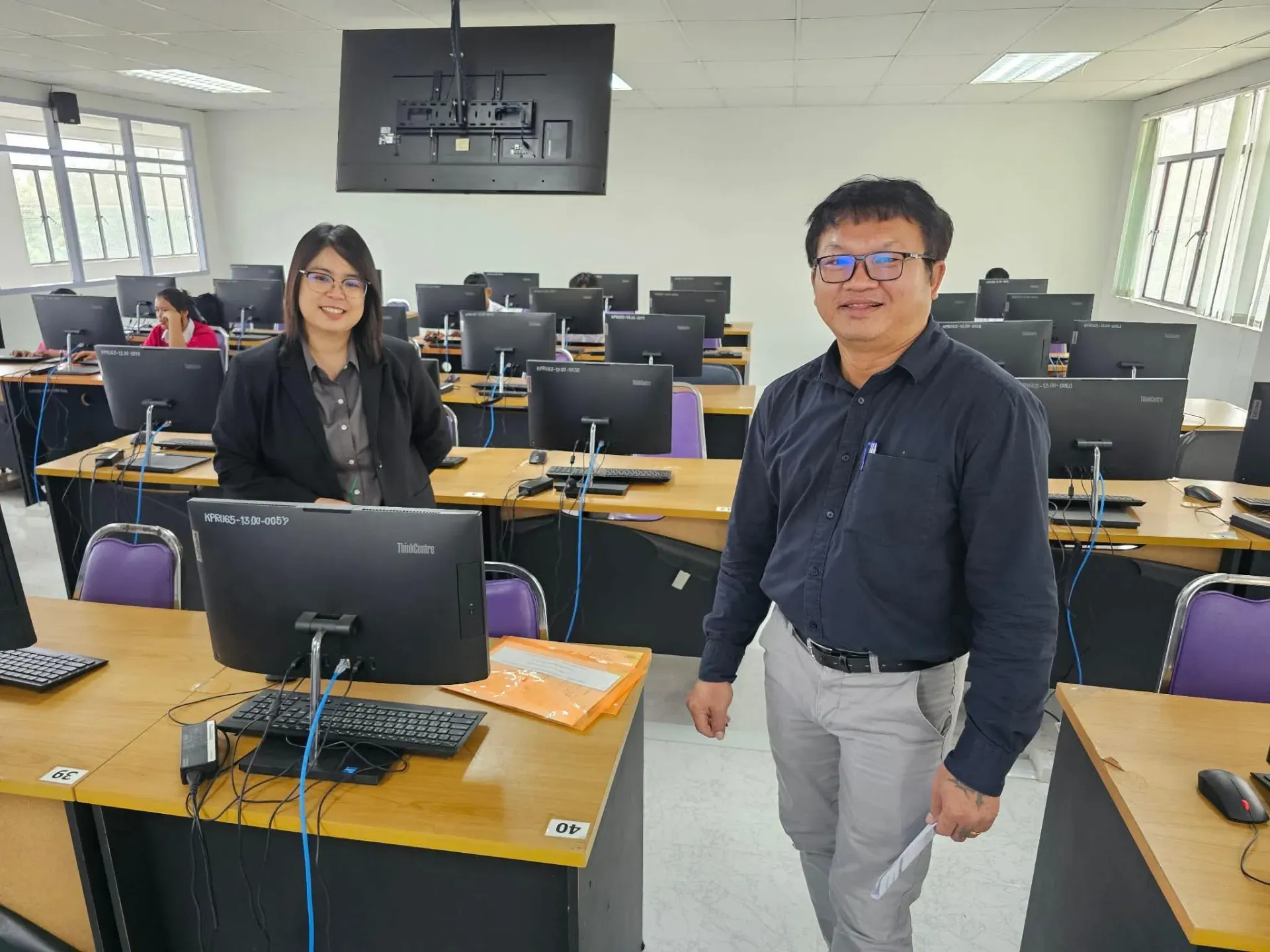 10. ภาพบรรยากาศ นิทรรศการวิชาการ สำนักวิทยบริการและเทคโนโลยีสารสนเทศ ประจำปี 2569