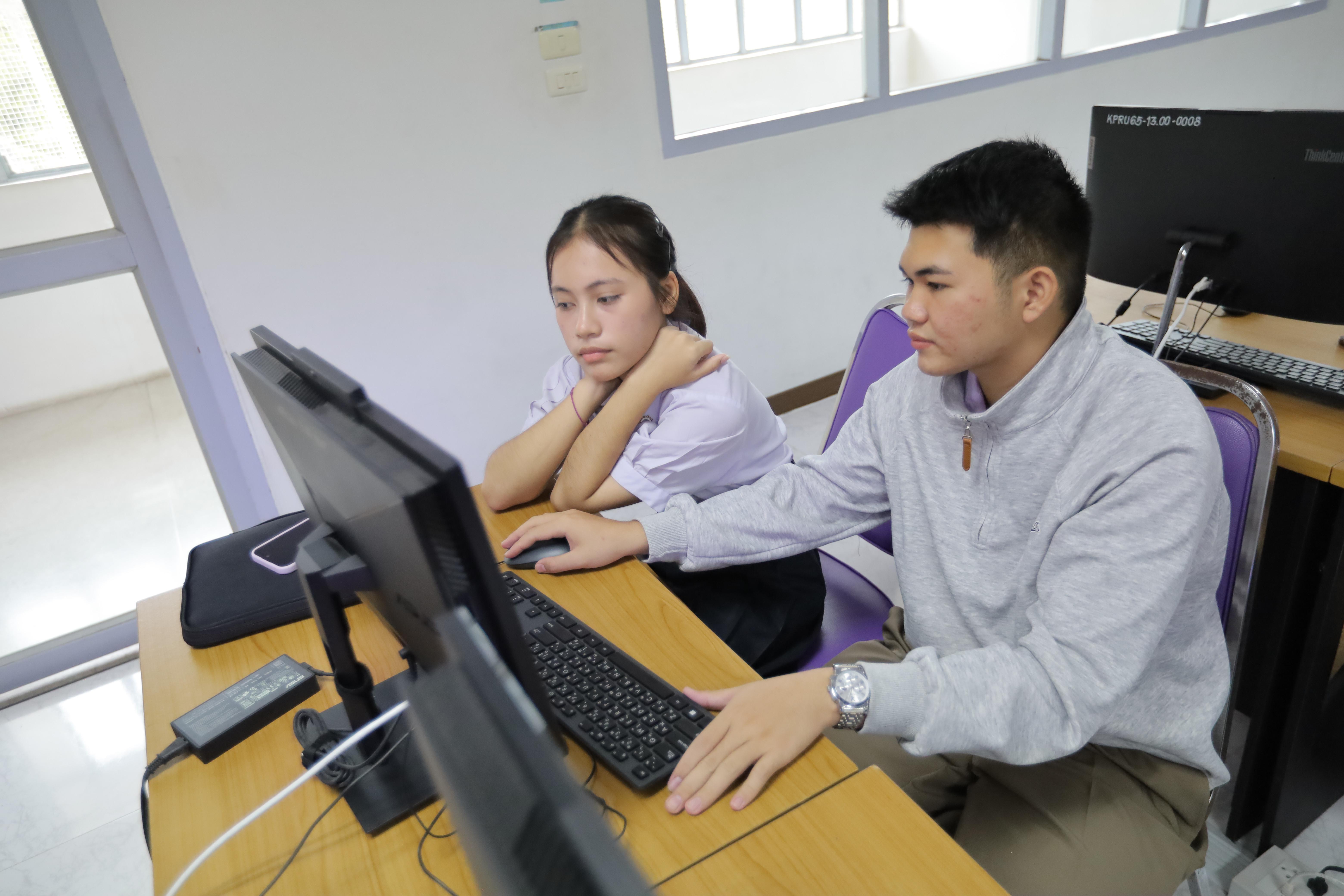 195. นิทรรศการวิชาการ สำนักวิทยบริการและเทคโนโลยีสารสนเทศ ประจำปี 2569