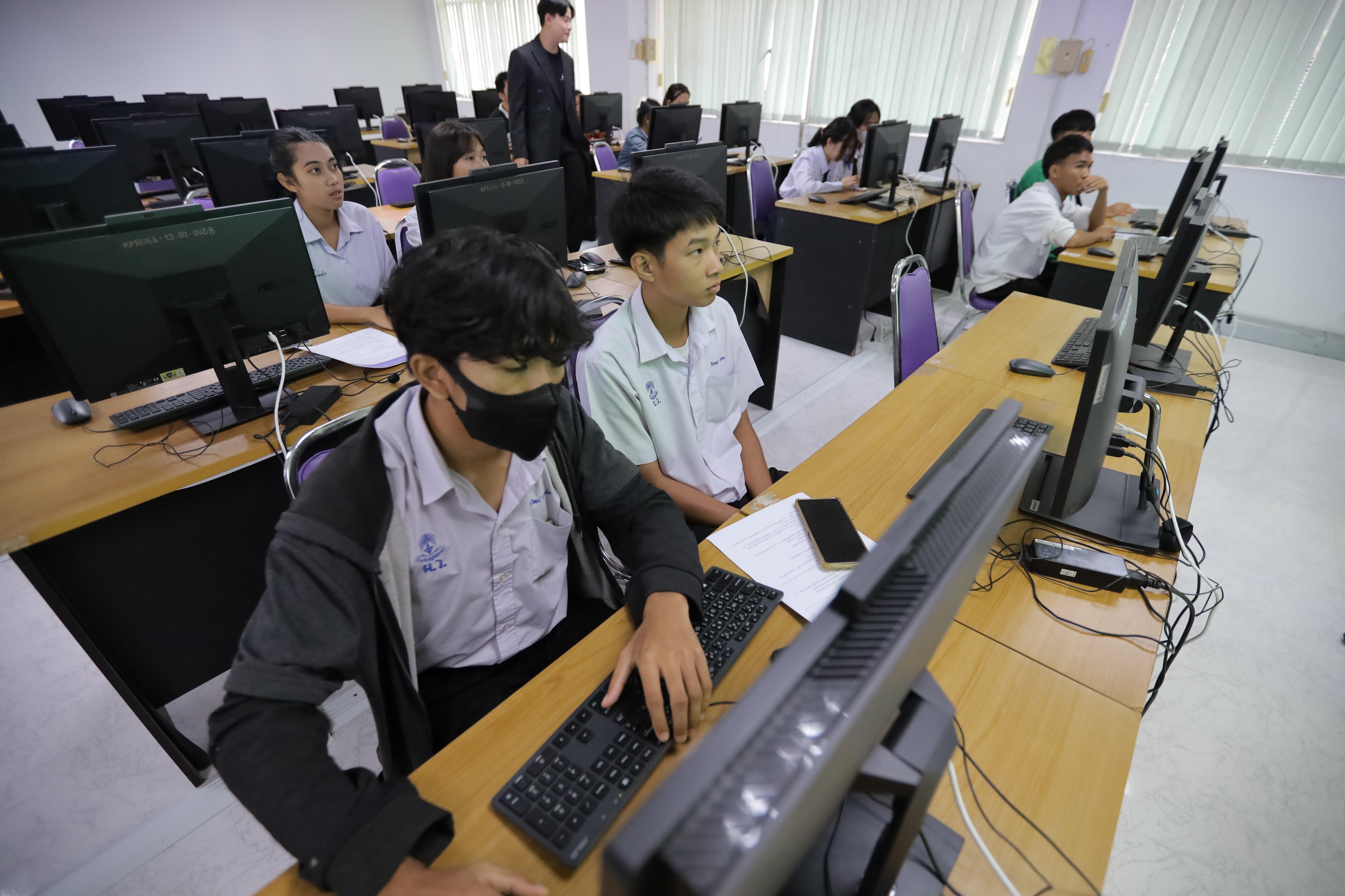 196. นิทรรศการวิชาการ สำนักวิทยบริการและเทคโนโลยีสารสนเทศ ประจำปี 2569