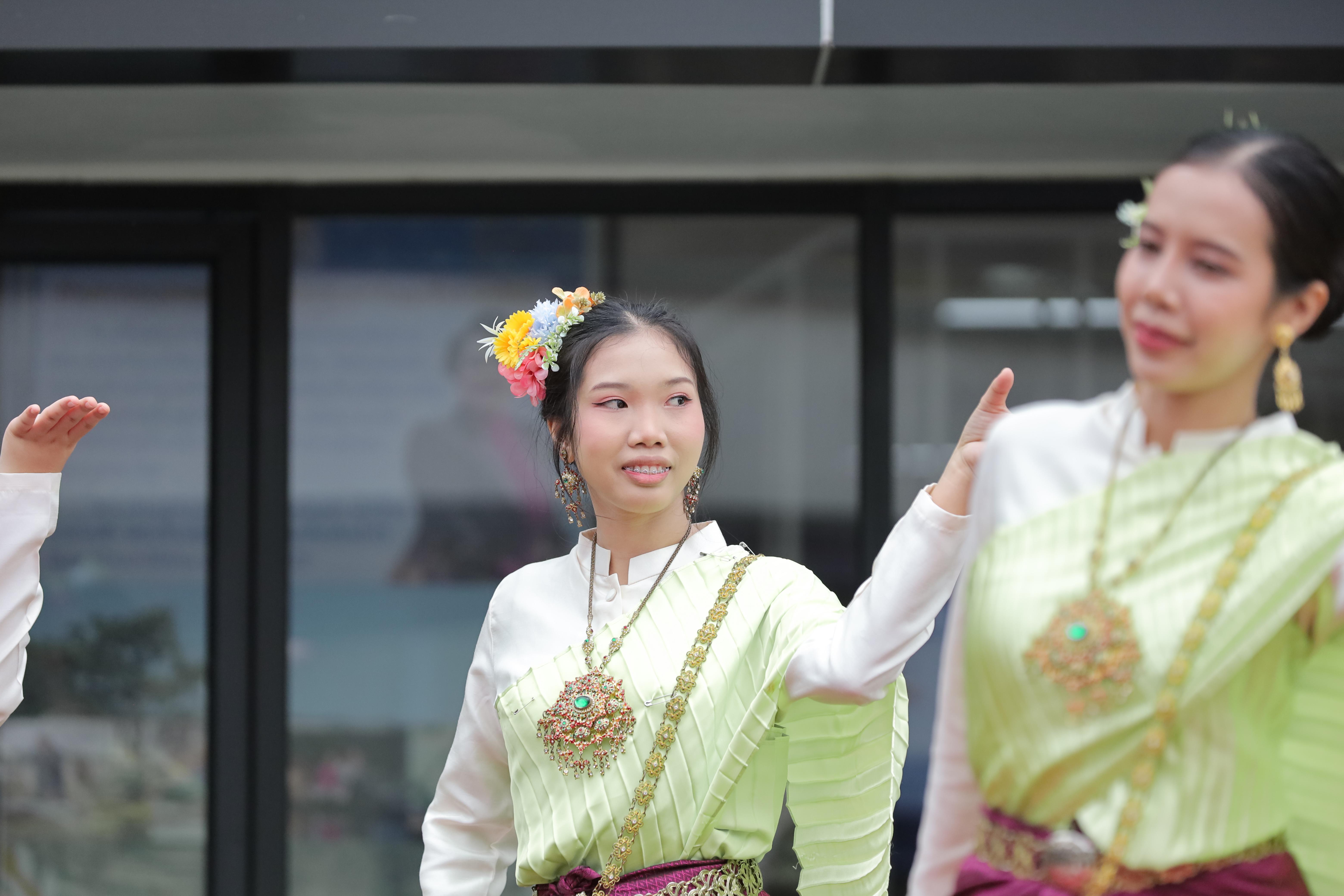 282. นิทรรศการวิชาการ สำนักวิทยบริการและเทคโนโลยีสารสนเทศ ประจำปี 2569