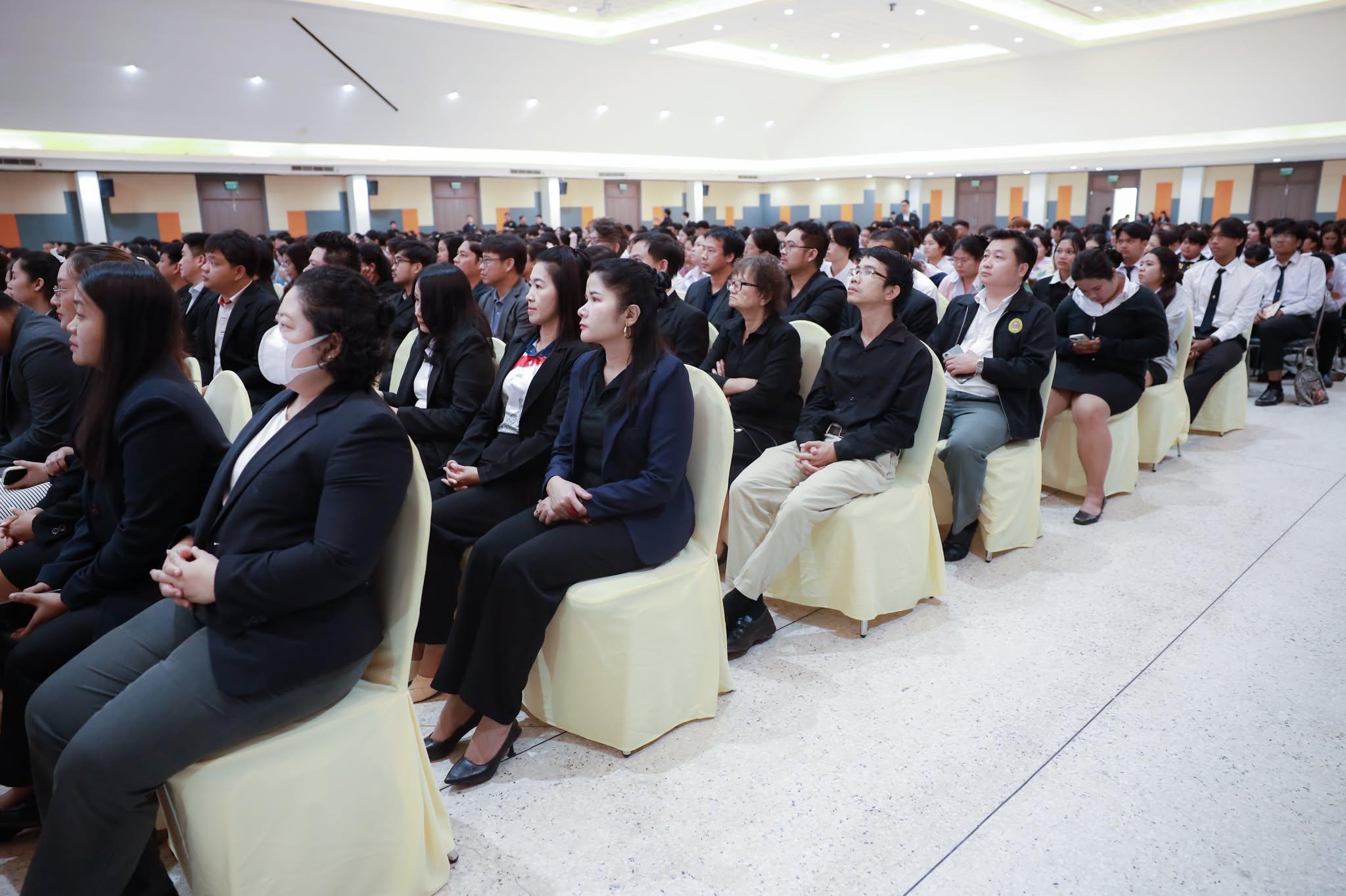 30. ศ.ดร.ยศชนัน วงศ์สวัสดิ์ รองนายกรัฐมนตรี และรัฐมนตรีว่าการกระทรวงการอุดมศึกษา วิทยาศาสตร์ วิจัยและนวัตกรรม (อว.) ลงพื้นที่ปฏิบัติราชการ ณ มหาวิทยาลัยราชภัฏกำแพงเพชร