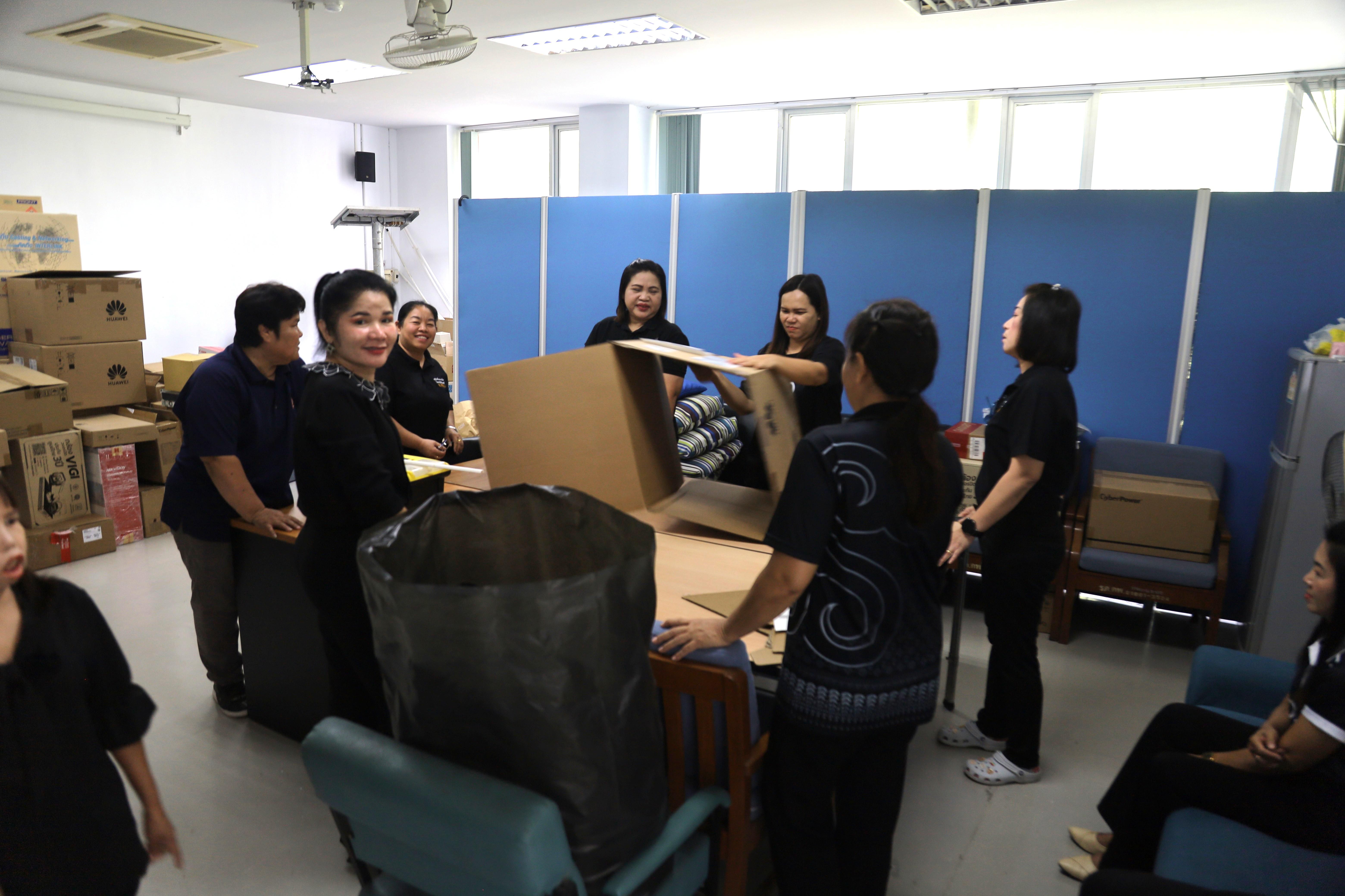 23. สำนักวิทยบริการและเทคโนโลยีสารสนเทศ จัดกิจกรรม &ldquo;Big Cleaning Day&rdquo; ร่วมพัฒนาสภาพแวดล้อม เพื่อน้อมรำลึกในพระมหากรุณาธิคุณ เนื่องในวันนวมินทรมหาราช 13 ตุลาคม 2569