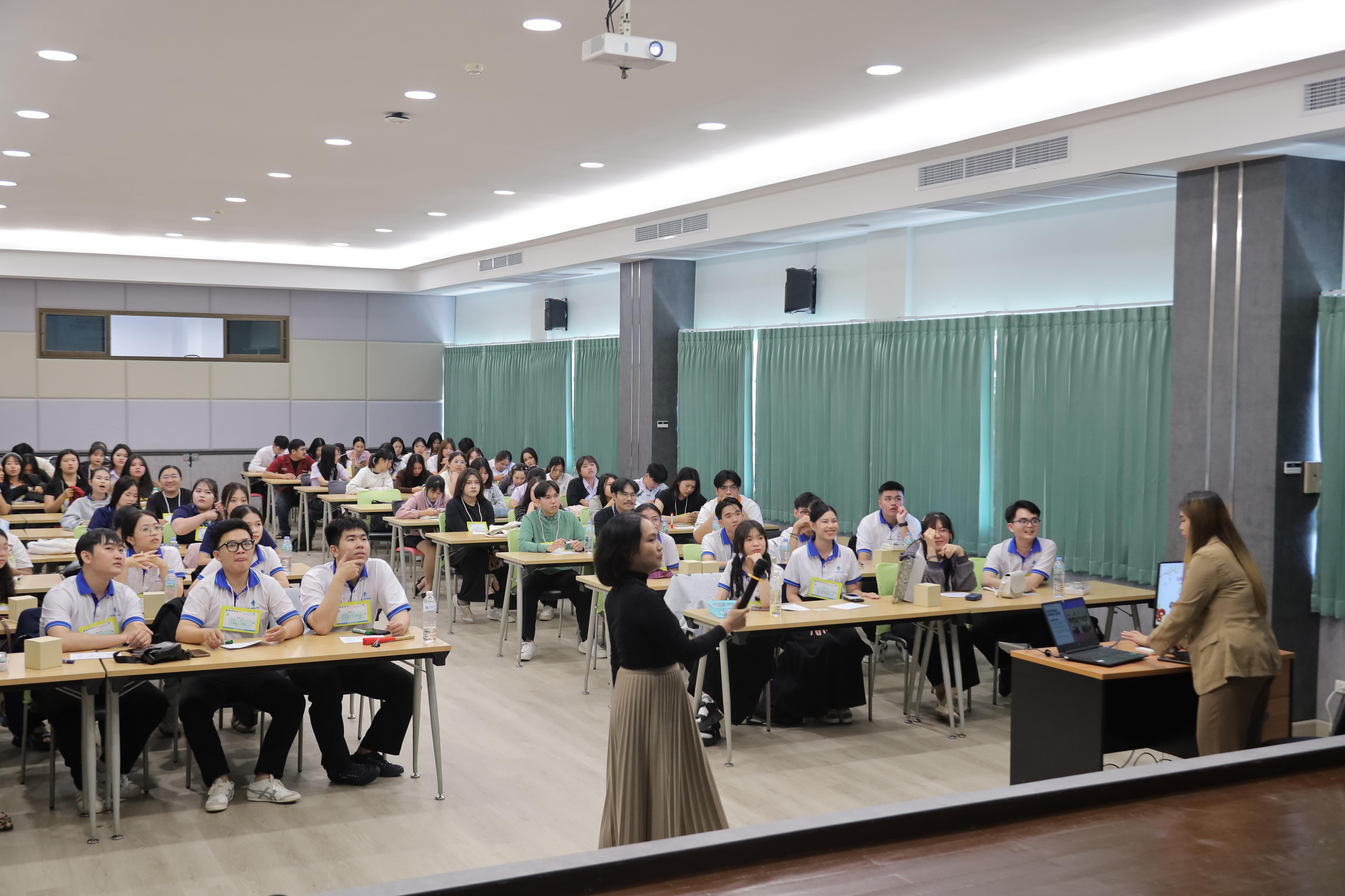 24. โครงการแลกเปลี่ยนทางวิชาการ ภาษาและวัฒนธรรม ระหว่างมหาวิทยาลัยราชภัฏกำแพงเพชร และมหาวิทยาลัยเค่อนเทอ