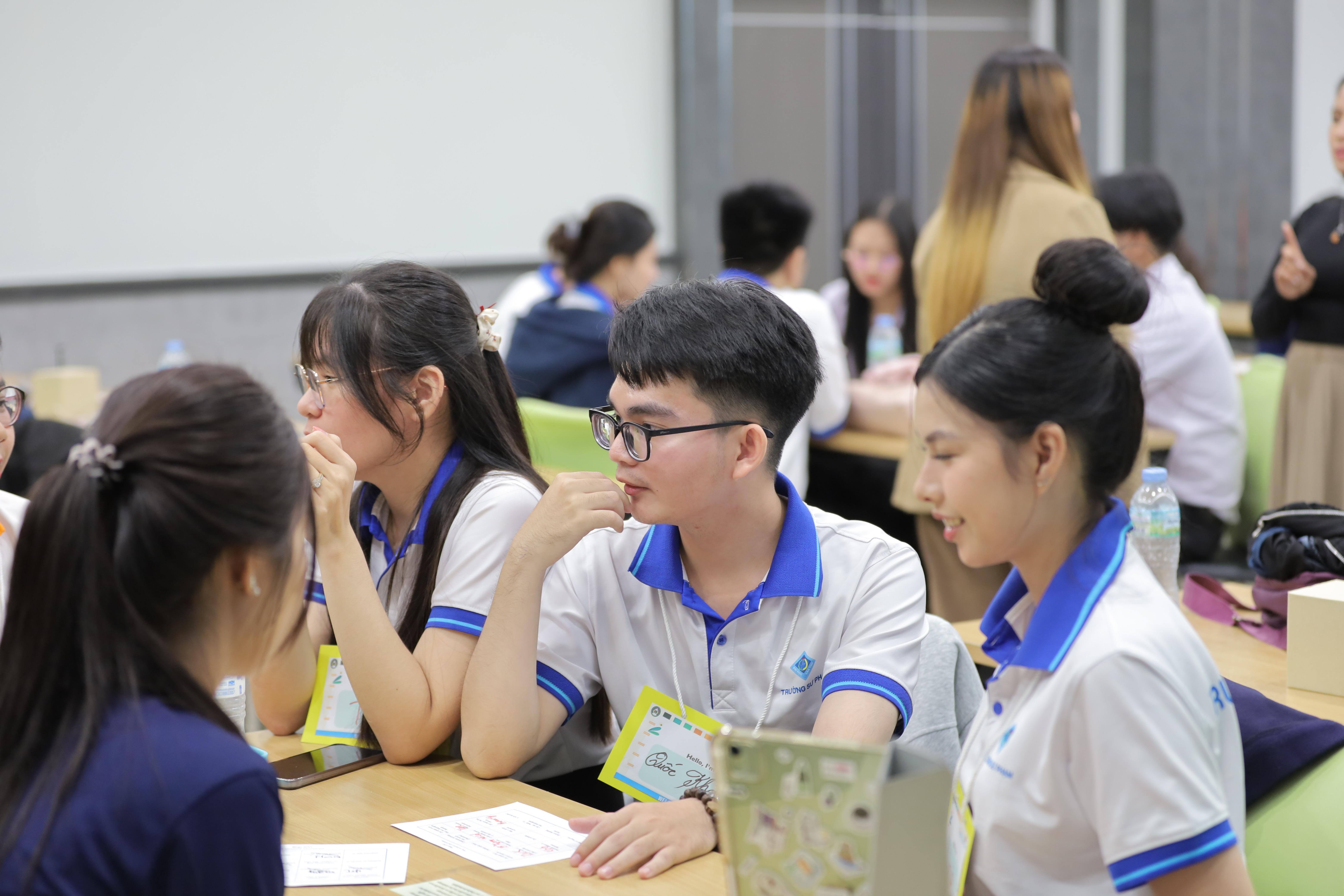 35. โครงการแลกเปลี่ยนทางวิชาการ ภาษาและวัฒนธรรม ระหว่างมหาวิทยาลัยราชภัฏกำแพงเพชร และมหาวิทยาลัยเค่อนเทอ