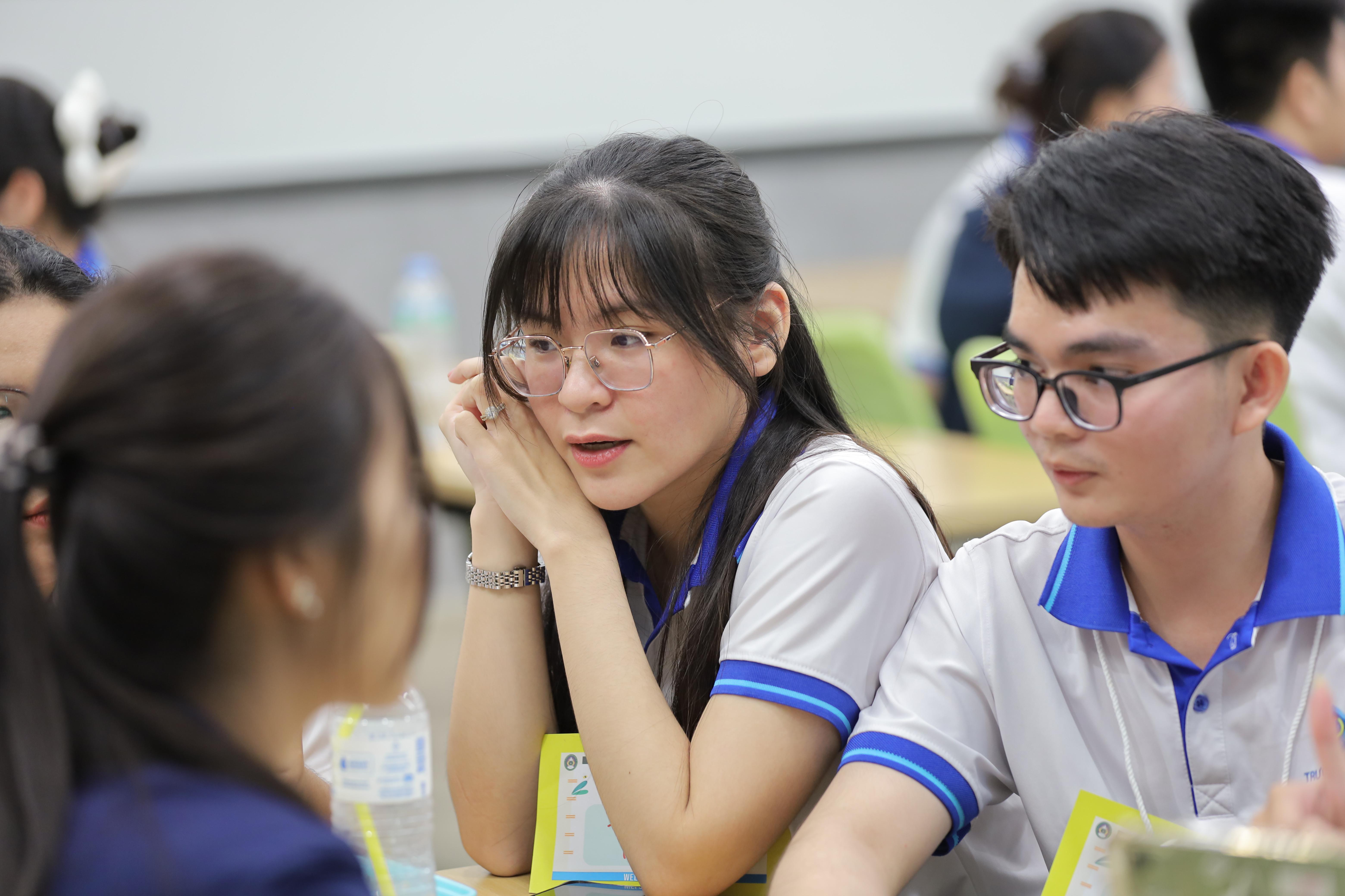 39. โครงการแลกเปลี่ยนทางวิชาการ ภาษาและวัฒนธรรม ระหว่างมหาวิทยาลัยราชภัฏกำแพงเพชร และมหาวิทยาลัยเค่อนเทอ