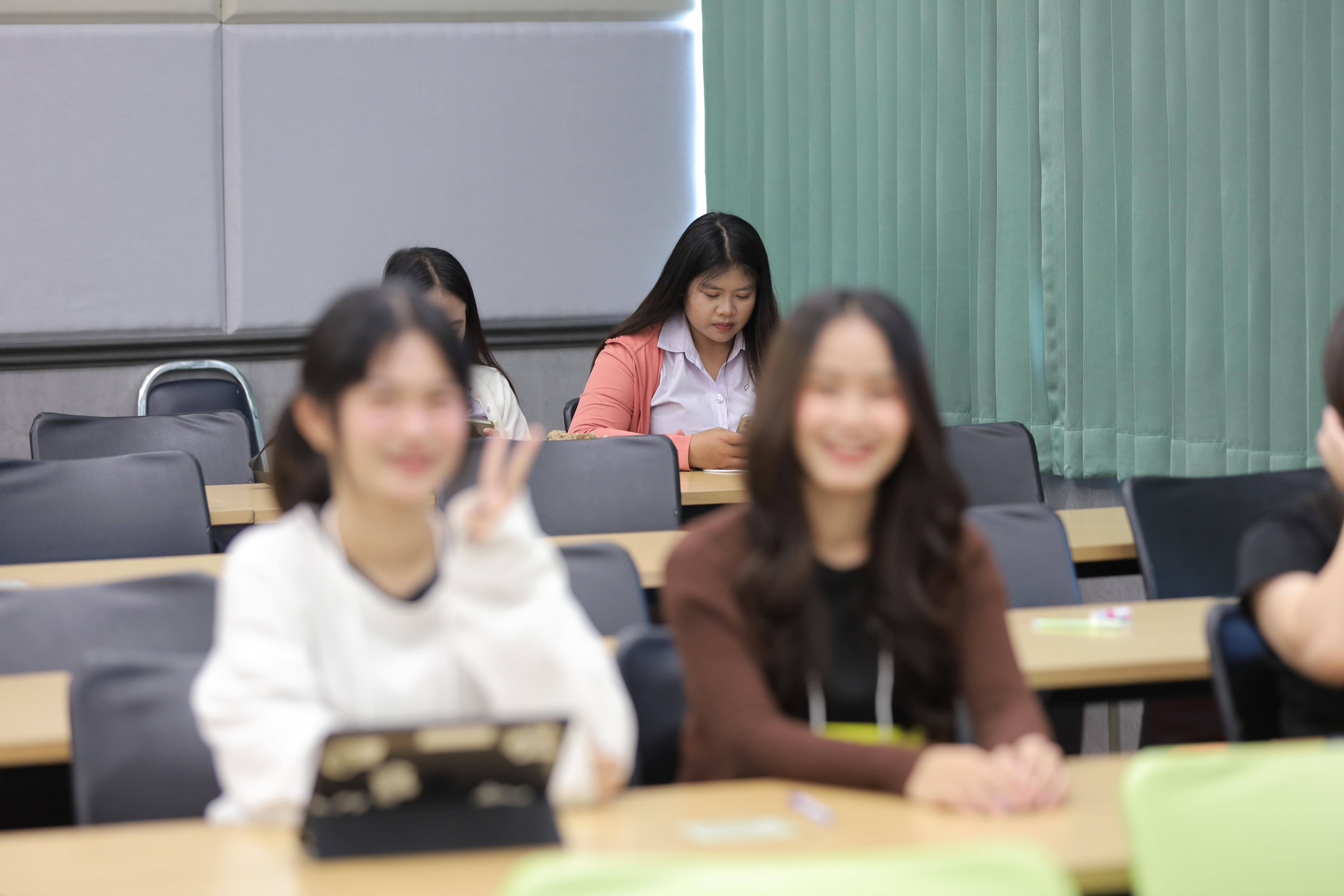 51. โครงการแลกเปลี่ยนทางวิชาการ ภาษาและวัฒนธรรม ระหว่างมหาวิทยาลัยราชภัฏกำแพงเพชร และมหาวิทยาลัยเค่อนเทอ