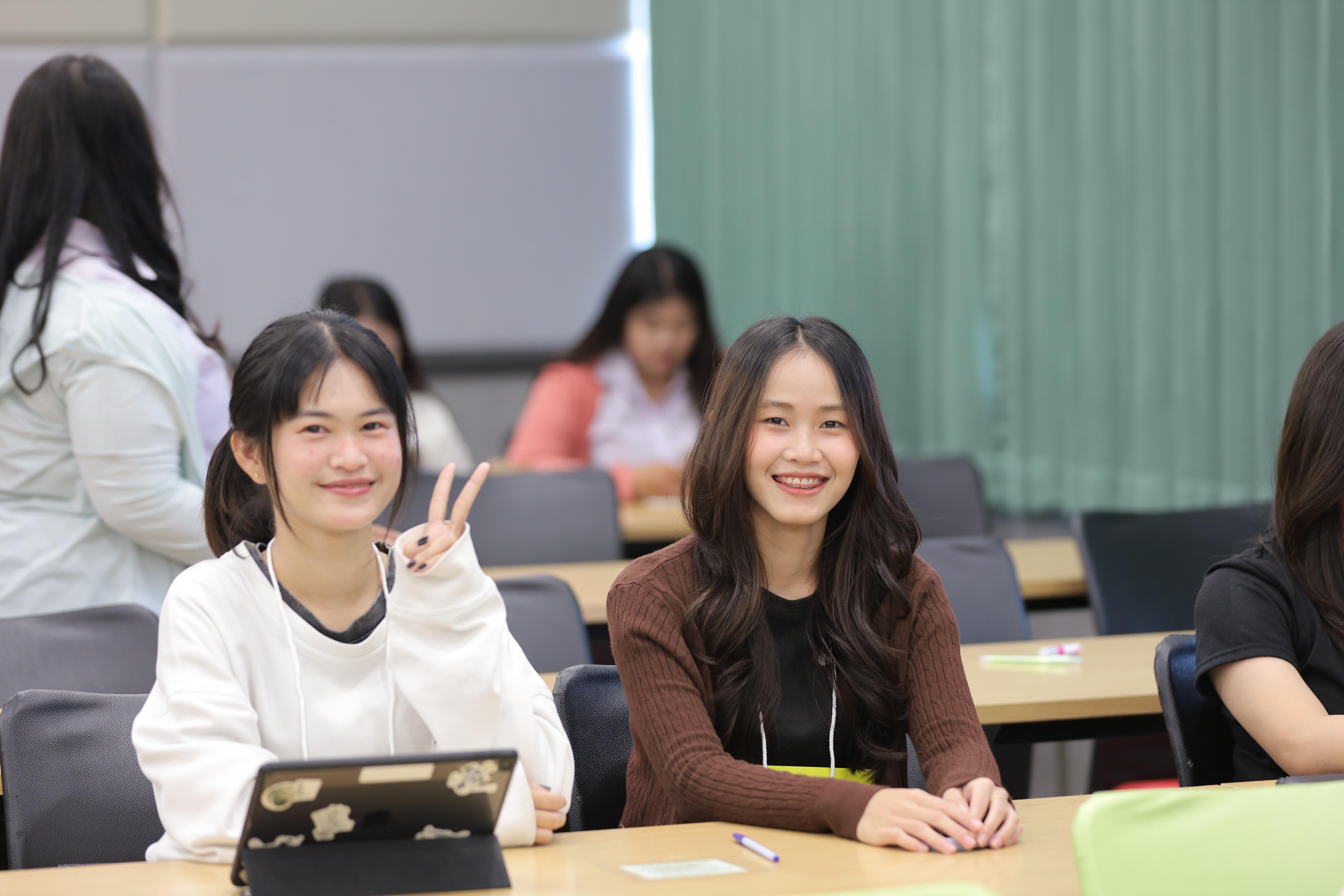 52. โครงการแลกเปลี่ยนทางวิชาการ ภาษาและวัฒนธรรม ระหว่างมหาวิทยาลัยราชภัฏกำแพงเพชร และมหาวิทยาลัยเค่อนเทอ