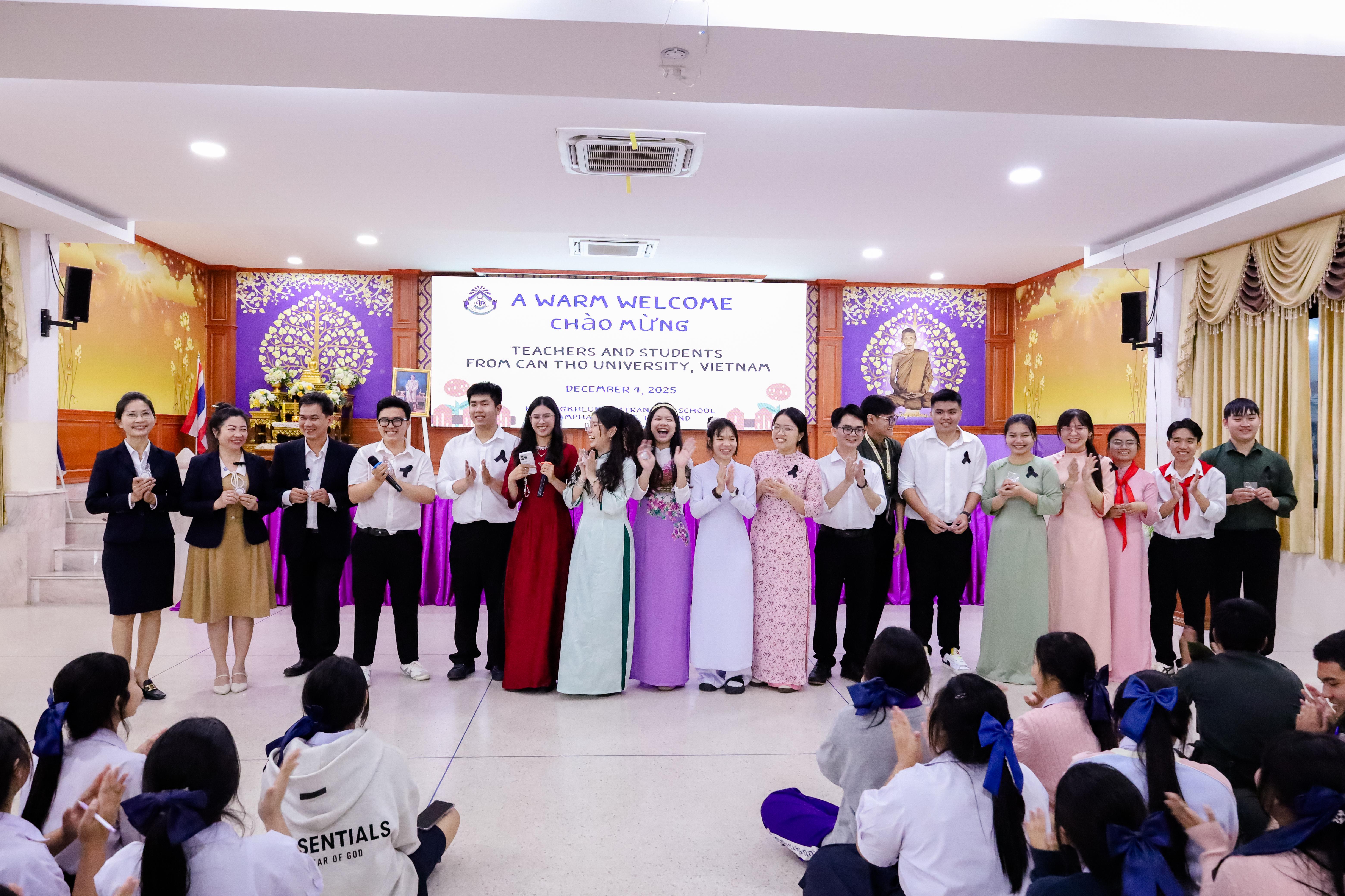 64. โครงการแลกเปลี่ยนทางวิชาการ ภาษาและวัฒนธรรม ระหว่างมหาวิทยาลัยราชภัฏกำแพงเพชร และมหาวิทยาลัยเค่อนเทอ