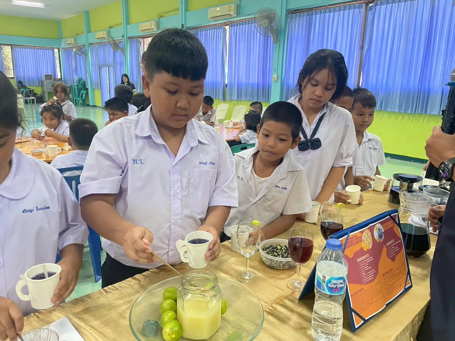 6. กิจกรรมพัฒนาทักษะภาษาอังกฤษเพื่อการท่องเที่ยวด้วยเทคโนโลยี AI ในวันที่ 27 พฤษภาคม 2569