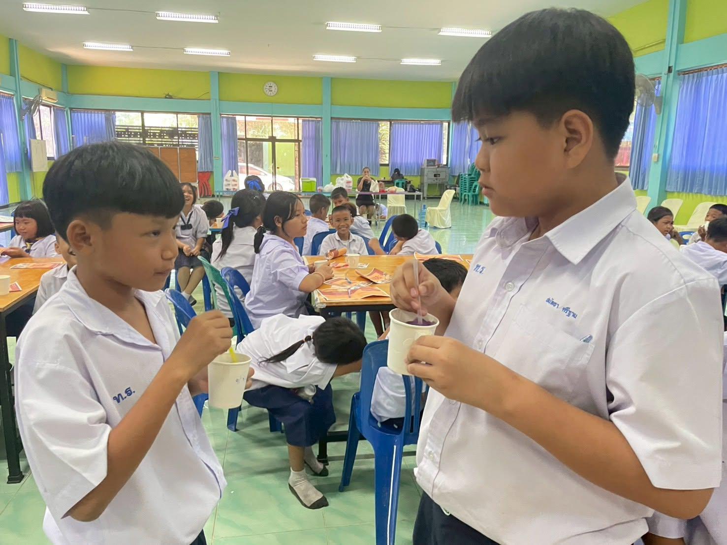 10. กิจกรรมพัฒนาทักษะภาษาอังกฤษเพื่อการท่องเที่ยวด้วยเทคโนโลยี AI ในวันที่ 27 พฤษภาคม 2569