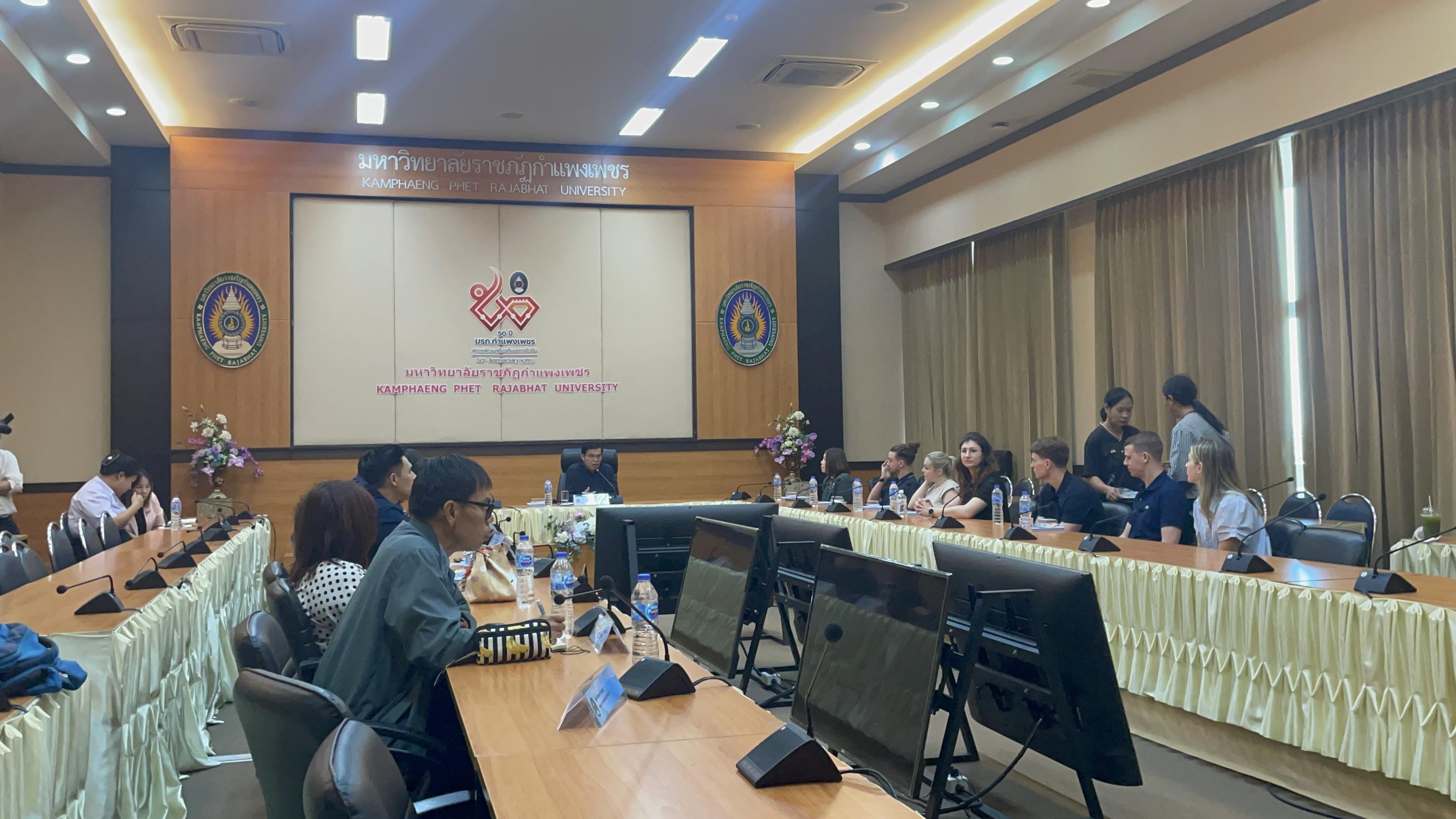 5. มหาวิทยาลัยราชภัฏกำแพงเพชร ยินดีต้อนรับคณะผู้แทนจาก GOTOCO และร่วมทำกิจกรรมEnglish for Communication