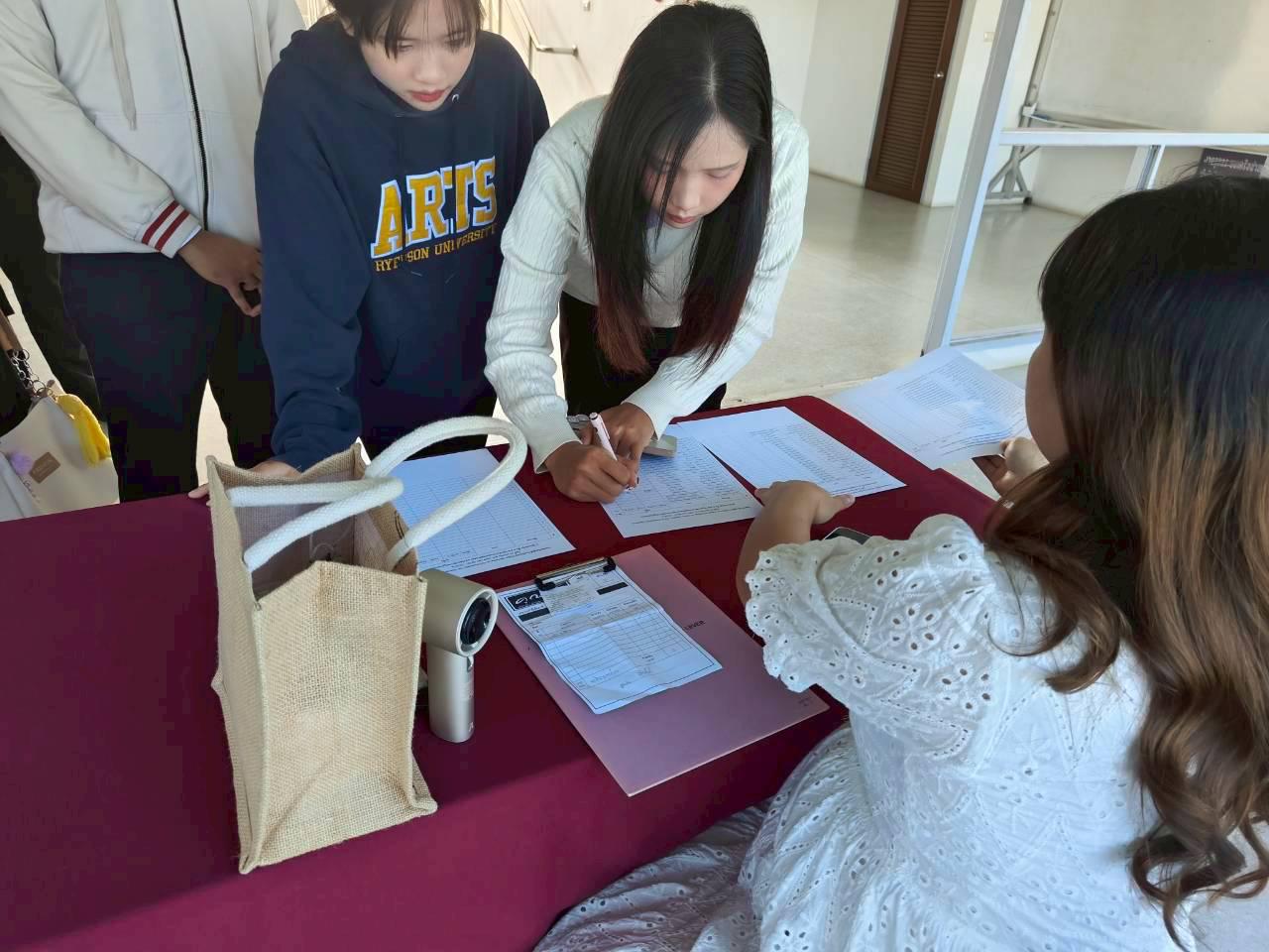 14. มหาวิทยาลัยราชภัฏกำแพงเพชร ยินดีต้อนรับคณะผู้แทนจาก GOTOCO และร่วมทำกิจกรรมEnglish for Communication