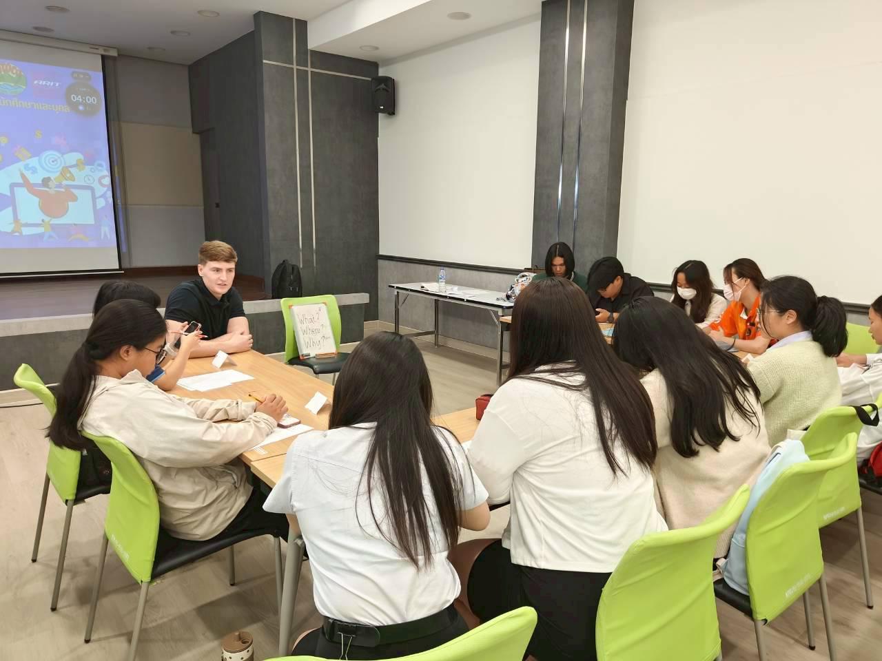 43. มหาวิทยาลัยราชภัฏกำแพงเพชร ยินดีต้อนรับคณะผู้แทนจาก GOTOCO และร่วมทำกิจกรรมEnglish for Communication