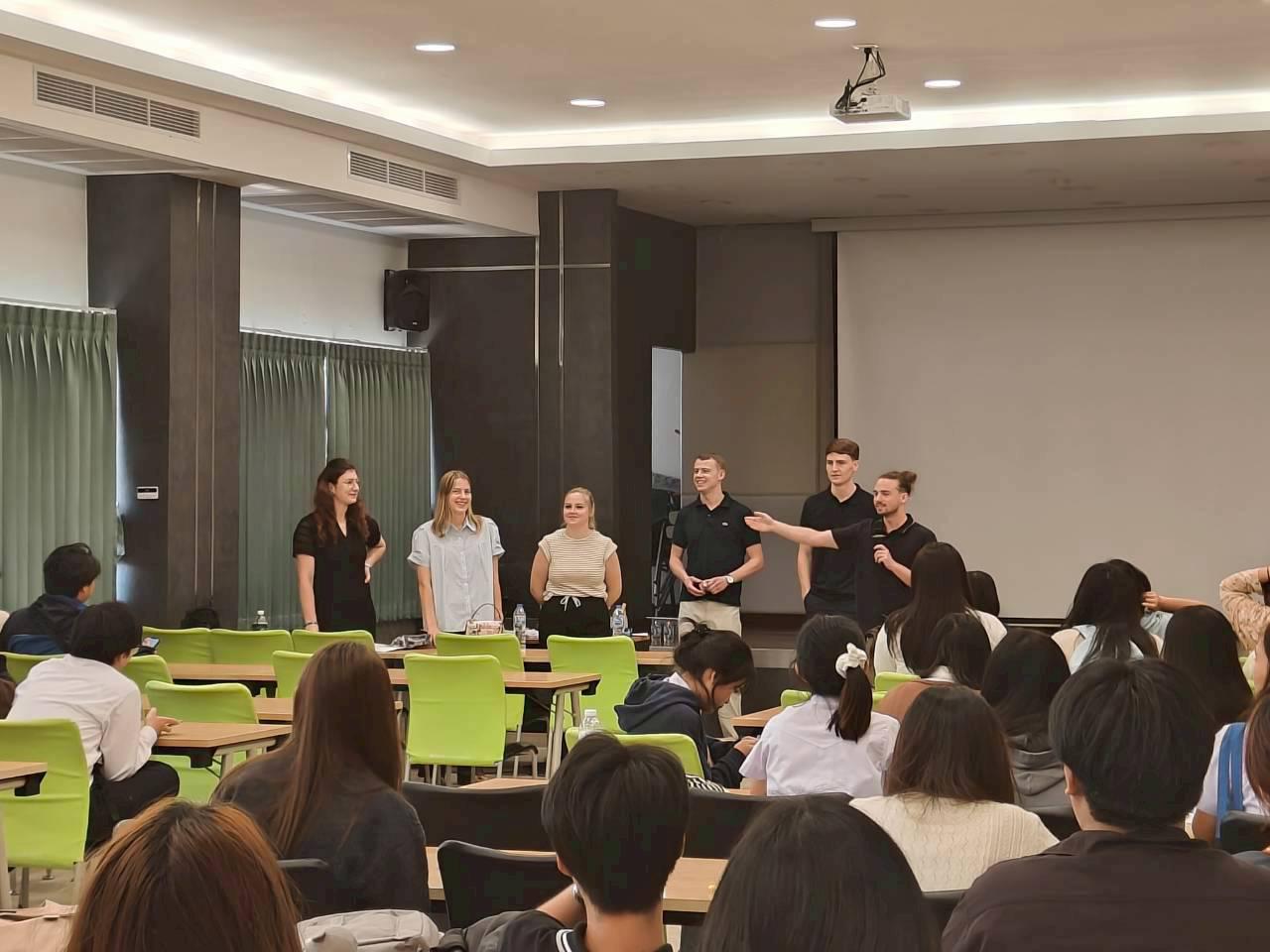 61. มหาวิทยาลัยราชภัฏกำแพงเพชร ยินดีต้อนรับคณะผู้แทนจาก GOTOCO และร่วมทำกิจกรรมEnglish for Communication