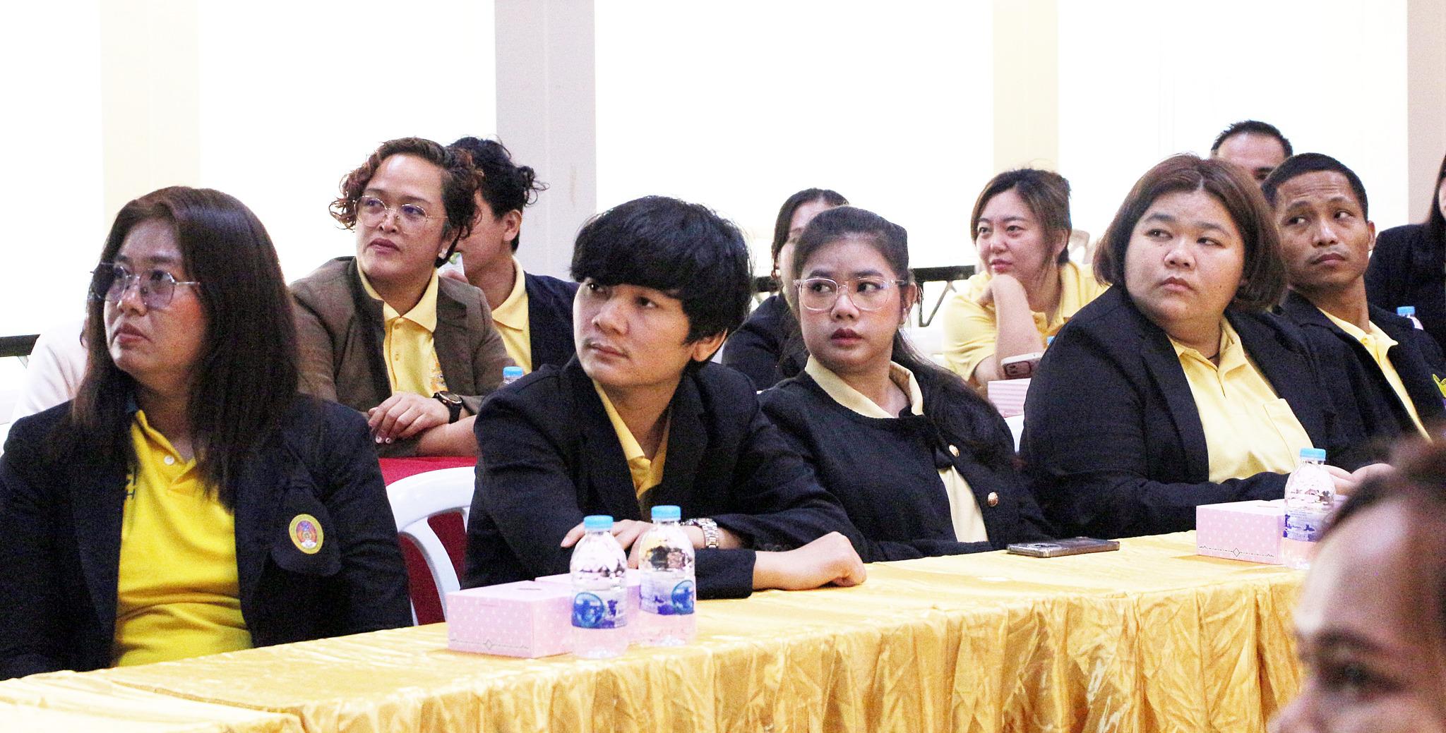 4. ศึกษาดูงาน สำนักวิทยบริการฯมหาวิทยาลัยราชภัฏราชนครินทร์