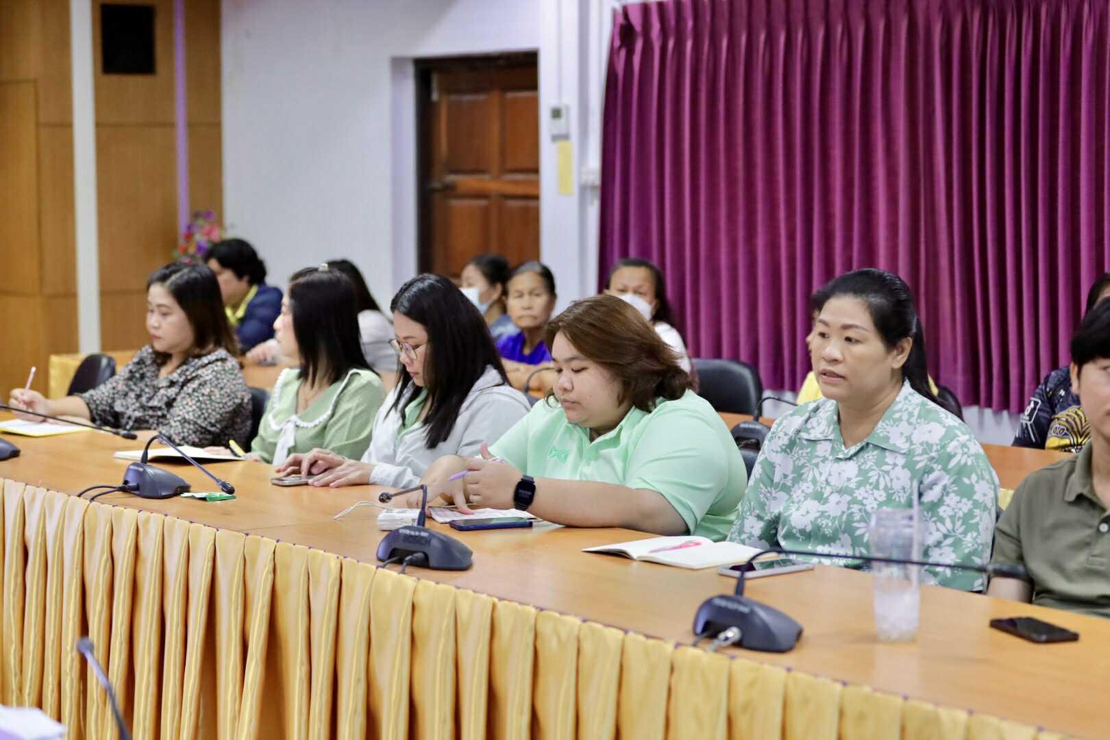 1. เตรียมความพร้อมจัดงานนิทรรศการวิชาการ